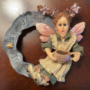 BOYDS BEAR PIN -Collectible